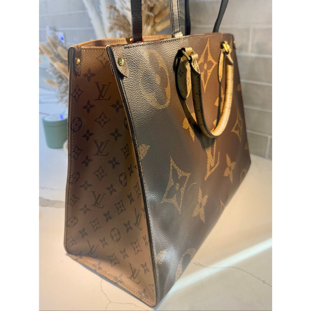 Louis Vuitton ON THE GO Reverse Beige Canvas Brown GM Handbag